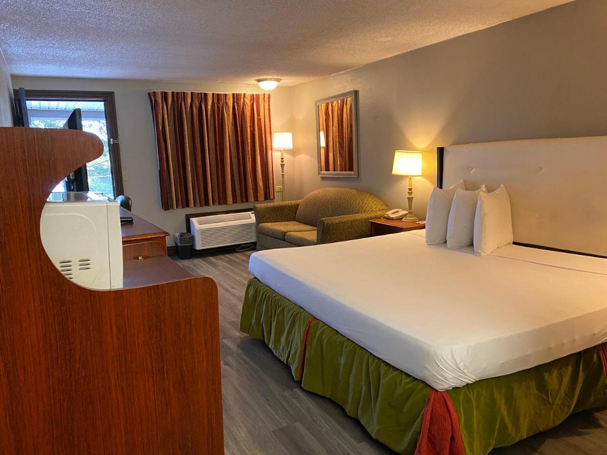 Travelodge By Wyndham Laurel Ft Meade Near Nsa Exterior photo