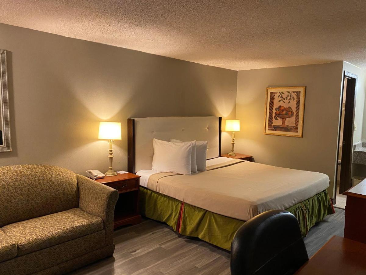 Travelodge By Wyndham Laurel Ft Meade Near Nsa Exterior photo