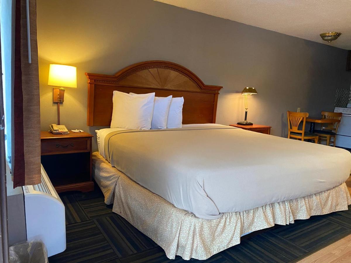 Travelodge By Wyndham Laurel Ft Meade Near Nsa Exterior photo