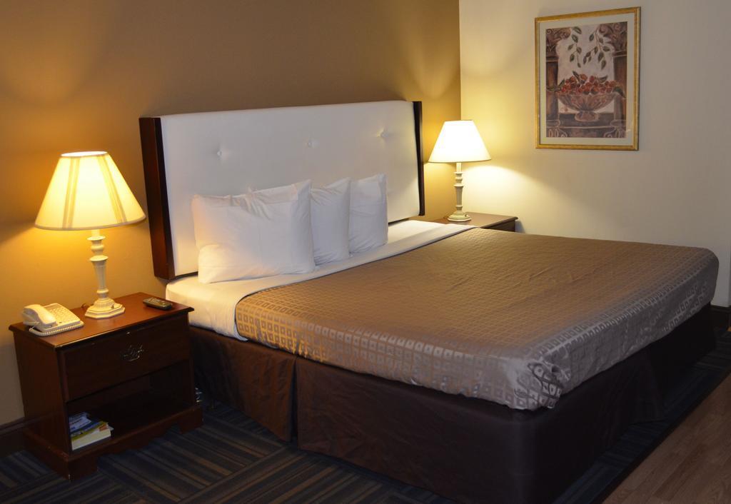 Travelodge By Wyndham Laurel Ft Meade Near Nsa Exterior photo