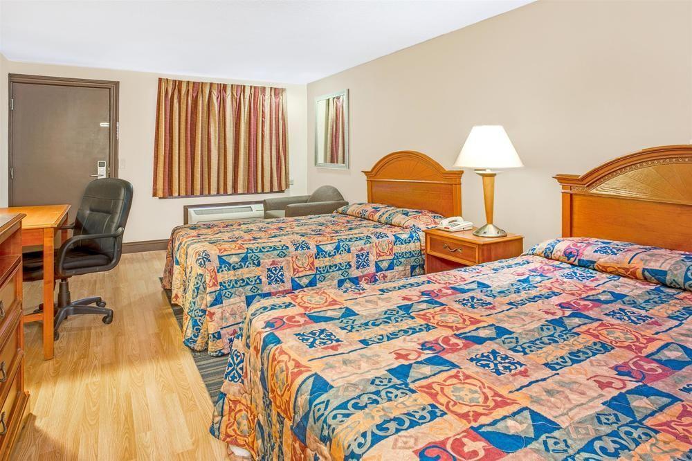 Travelodge By Wyndham Laurel Ft Meade Near Nsa Exterior photo
